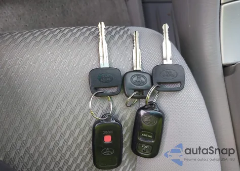 2005 Toyota Highlander V6 z USA, uszkodzony, nr VIN JTEEP21A150119294